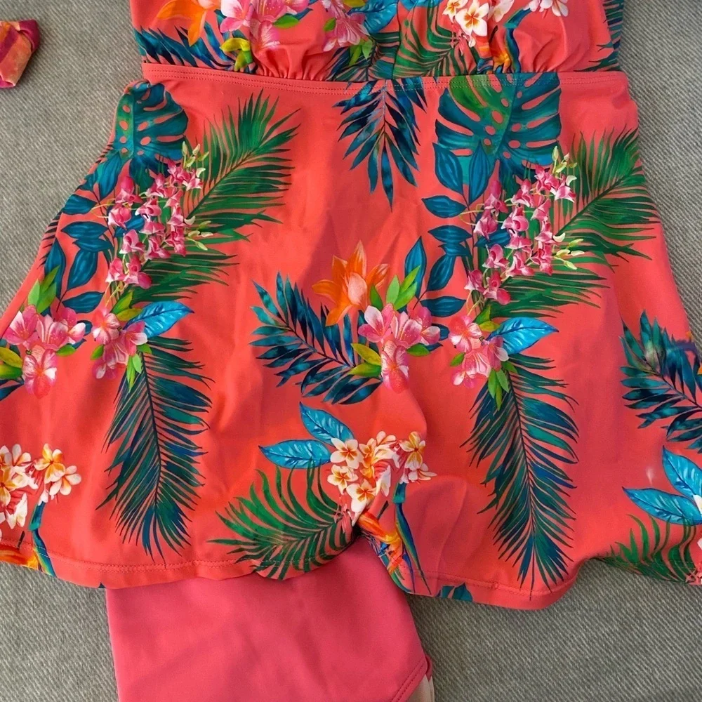 NWT Kim Gravel Swimsuit x For All Tropical Ruffle Tankini Set - Size 4